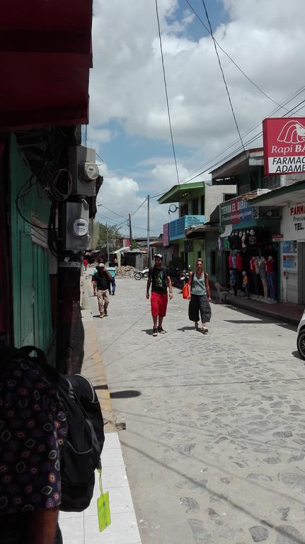 Hostal Don Frank San Carlos Luaran gambar